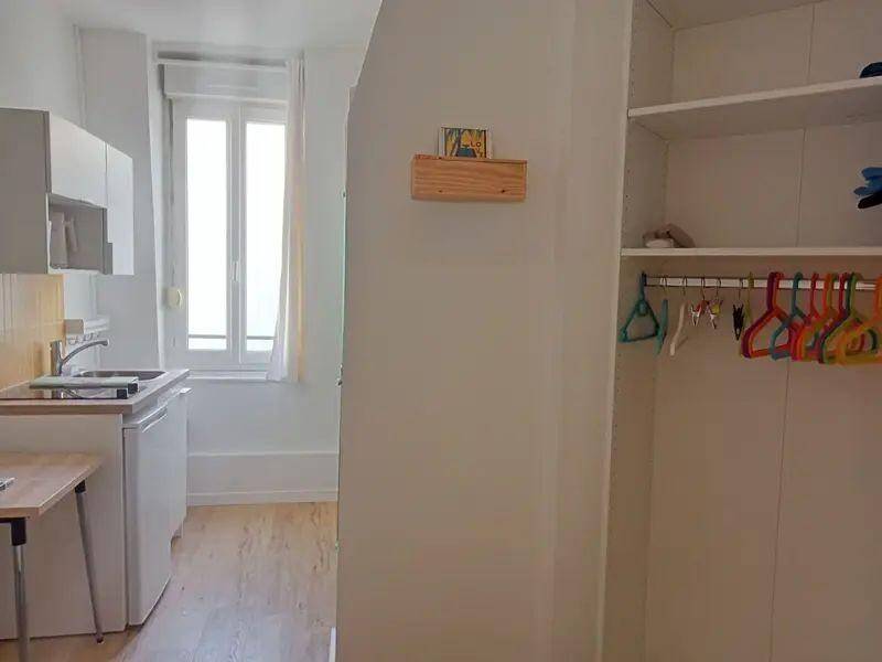 Maison à louer, 10m², LEVALLOIS PERRET