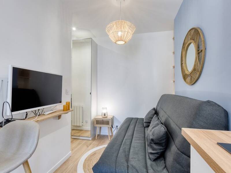 Maison à louer, 13m², PARIS 18E