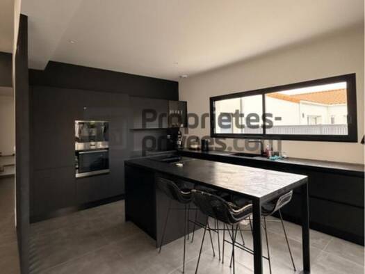 Maison à vendre 365 000 € 5 pièces 4 chambres 159 m² 527 m² de terrain Val de Moine Cholet 49300