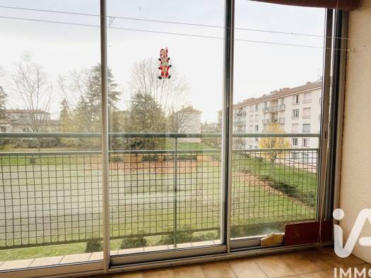 Appartement à vendre 66 000 € 4 pièces 2 chambres 68,14 m² Étage 2/3 Clermont-Mayollet Roanne 42300