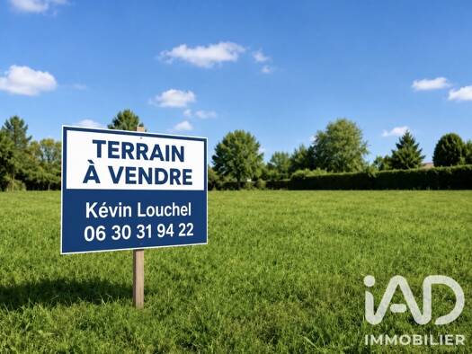 Terrain constructible à vendre 54 500 € 902 m² de terrain Villez-sur-le-Neubourg 27110