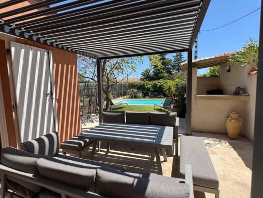 Maison à vendre 475 000 € 6 pièces 5 chambres 110 m² Les Nartieres La Farlède 83210
