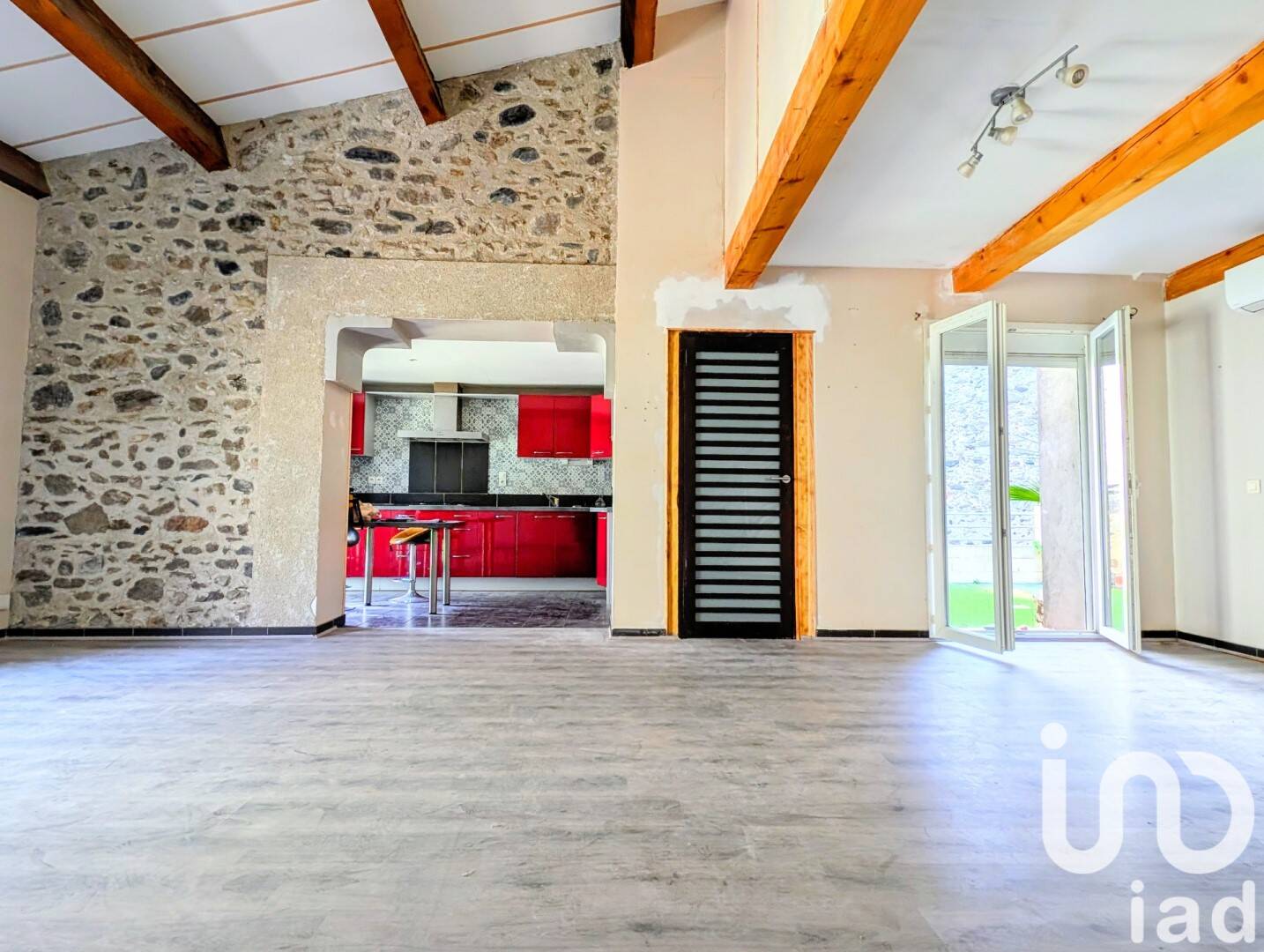 Maison à vendre, 100m², LATOUR DE FRANCE
