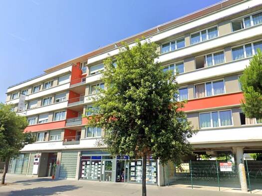 Appartement à vendre 80 000 € 1 pièce 29 m² 5ème étage La Guinet Chevilly-Larue 94550