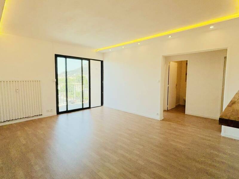 Maison à vendre, 71m², LA VALETTE DU VAR