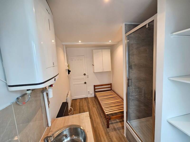 Maison à louer, 9m², PARIS 17E