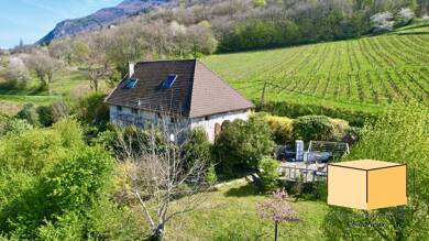 Maison à vendre 445 000 € 4 pièces 2 chambres 144,4 m² 1 331 m² de terrain Serrières-en-Chautagne 73310
