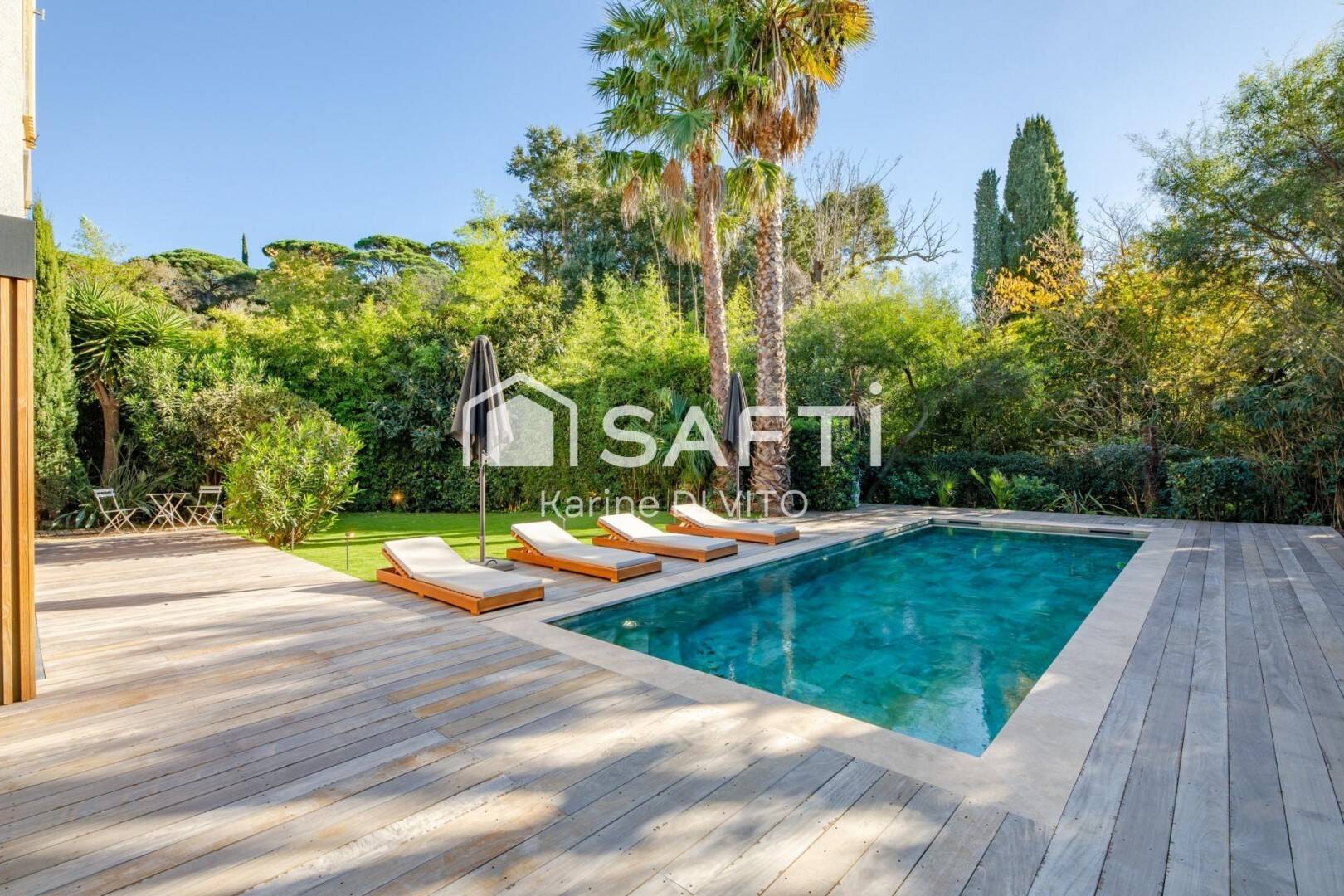 Maison à vendre, 142m², LA CROIX VALMER