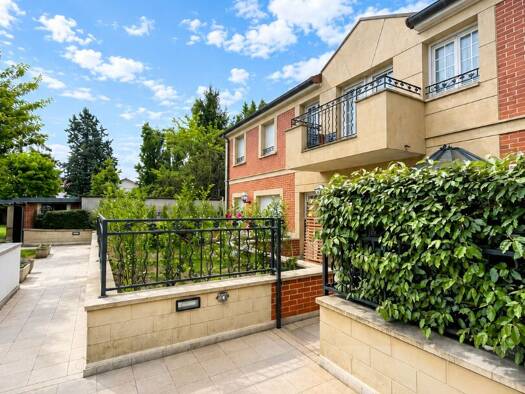 Maison à louer 1 475 € 4 pièces 3 chambres 76,16 m² Bel Air Neuilly-Plaisance 93360