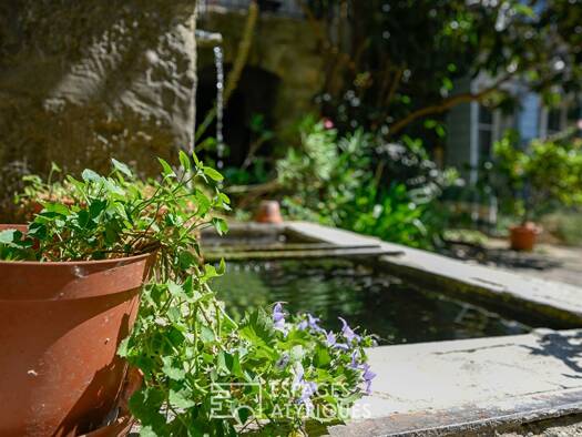 Maison à vendre 499 000 € 9 pièces 4 chambres 234 m² 116 m² de terrain Saignon 84400