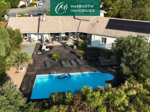 Maison de plain-pied à vendre 435 000 € 6 pièces 4 chambres 166 m² 1 859 m² de terrain Marmande 47200