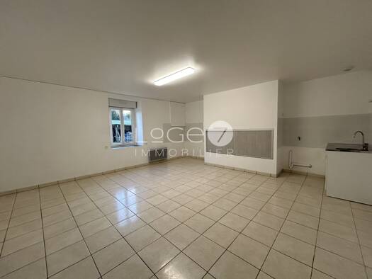 Maison à louer 600 € 2 pièces 1 chambre 66,3 m² Pont-Scorff 56620