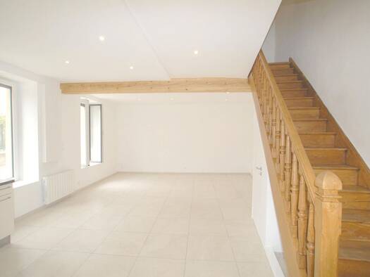 Duplex à louer 995 € 3 pièces 2 chambres 69 m² RDC Sérézin-du-Rhône 69360