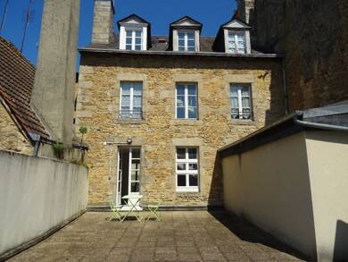 Appartement à louer 465 € 2 pièces 1 chambre 47,2 m² Dernier étage, Étage 1/1 Centre Ville-Saint Léonard-Notre-Dame Alençon 61000