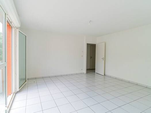 Appartement à vendre 164 300 € 2 pièces 1 chambre 48 m² Étage 1/1 Sud Martignas-sur-Jalle 33127