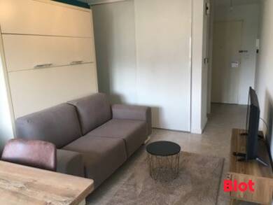 Appartement à louer 470 € 1 pièce 22 m² Étage 2/1 dès le 01/09/2025 Auray 56400
