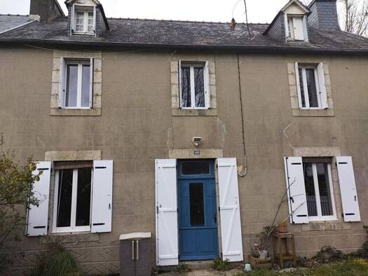 Maison à vendre 94 900 € 5 pièces 3 chambres 96 m² 516 m² de terrain La Feuillée 29690