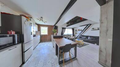 Duplex à vendre 234 200 € 5 pièces 4 chambres 98 m² Dernier étage, Étage 3/3 La Renardiere Roissy en Brie 77680
