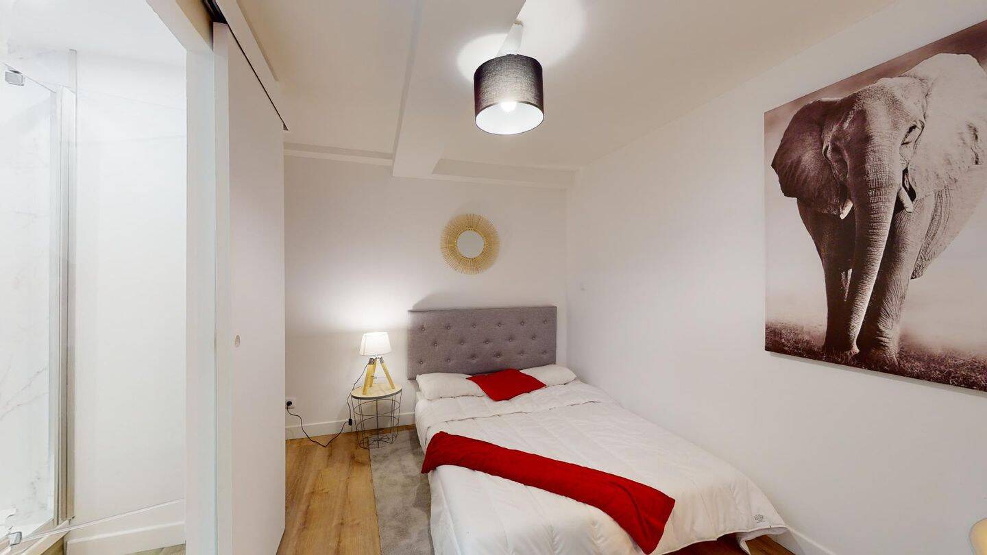 Maison 16 pièces — 14