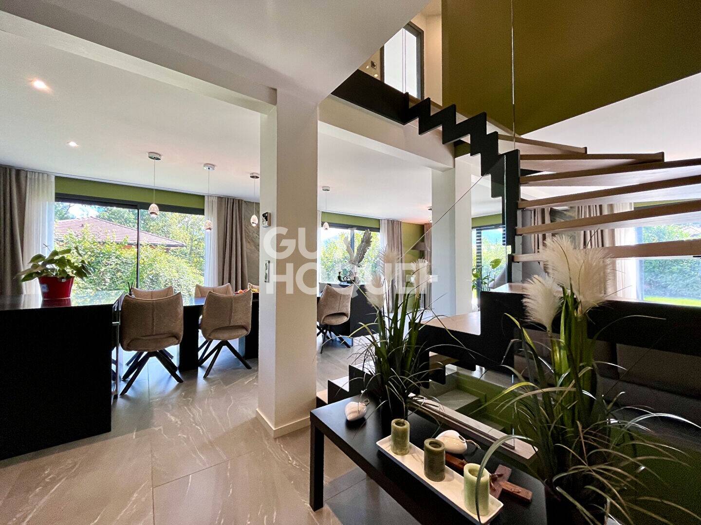 Maison à vendre, 175m², SEVRIER