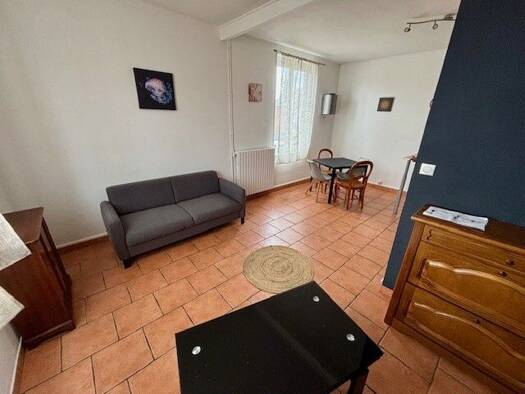 Appartement à louer 529 € 2 pièces 1 chambre 39 m² Graville Le Havre 76600