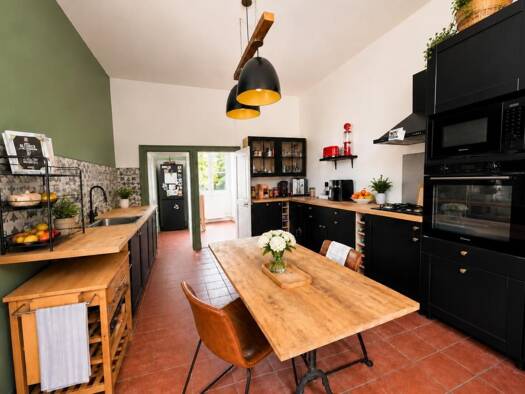 Maison à vendre 169 873 € 8 pièces 6 chambres 212 m² 1 398 m² de terrain Chassillé 72540