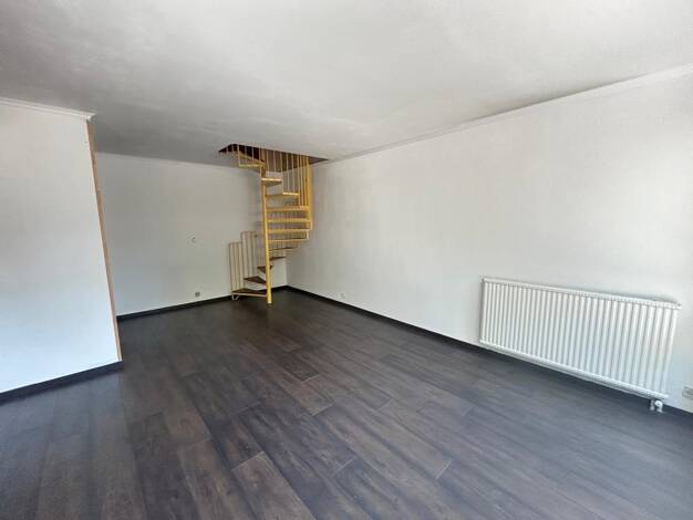 Duplex à vendre 249 000 € 4 pièces 3 chambres 76,1 m² 2ème étage Carré Sainte Honorine Taverny 95150