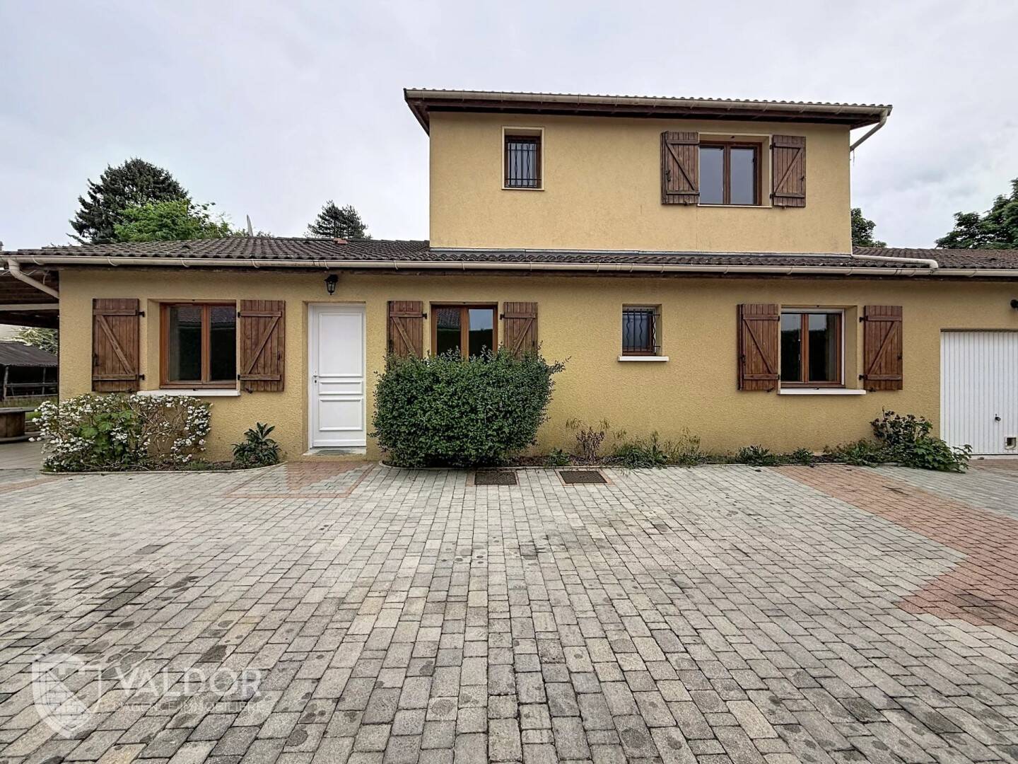 Maison à vendre, 156m², MONTMERLE SUR SAONE