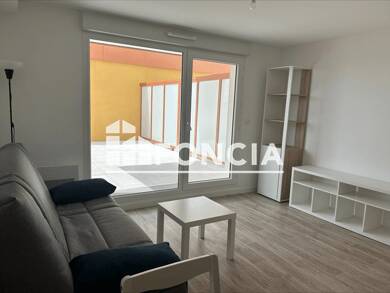 Appartement à louer 560 € 1 pièce 24,8 m² 1er étage Est La Chapelle-Saint-Mesmin 45380