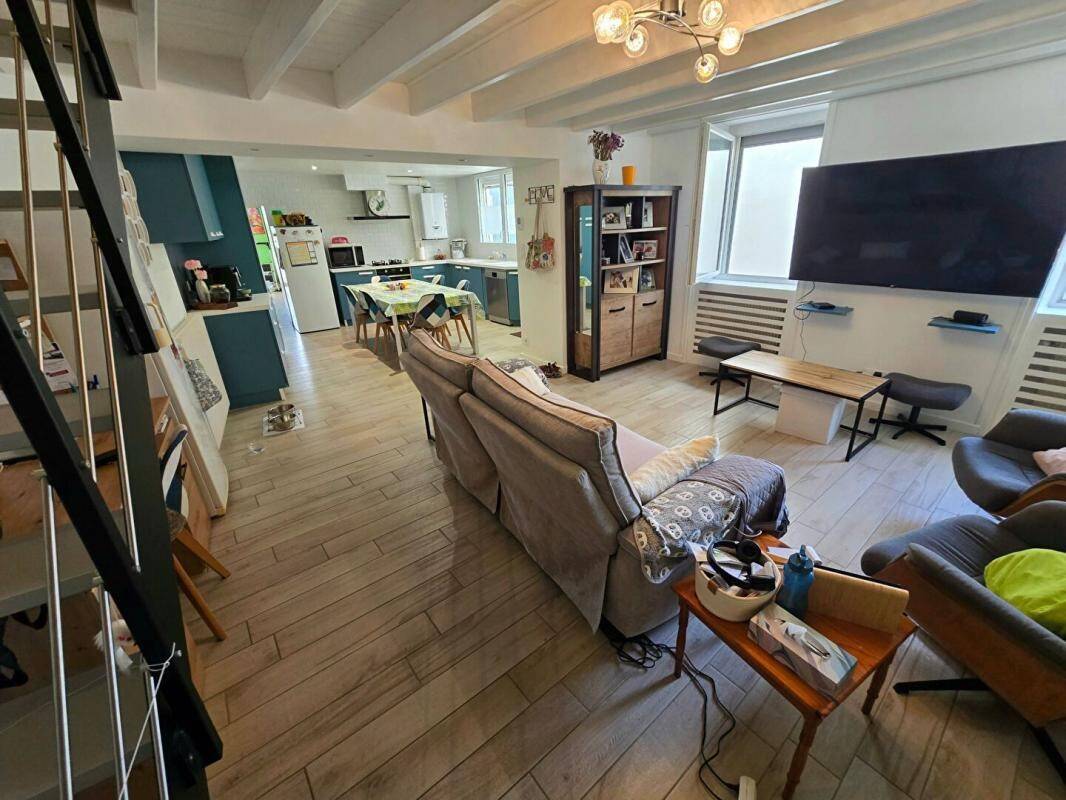 Maison à vendre, 93m², SURGERES
