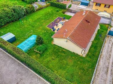 Maison de plain-pied à vendre 340 000 € 6 pièces 4 chambres 124 m² Châtenay 01320
