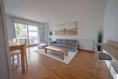Appartement à louer 695 € 2 pièces 1 chambre 44 m² RDC Coteaux Ouest-Pasteur Rouen 76000