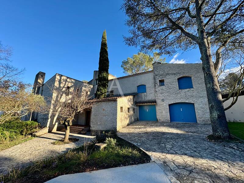 Maison à vendre, 435m², NIMES