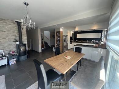 Maison à vendre 444 000 € 6 pièces 4 chambres 120 m² 390 m² de terrain Brumath 67170