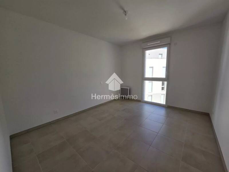 Maison à louer, 41m², MARSEILLE 12E