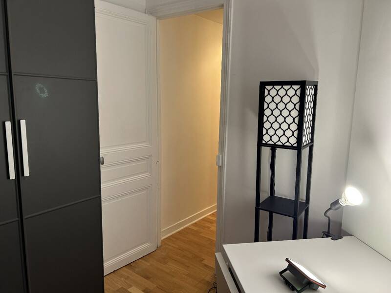 Maison à louer, 16m², PARIS 18E