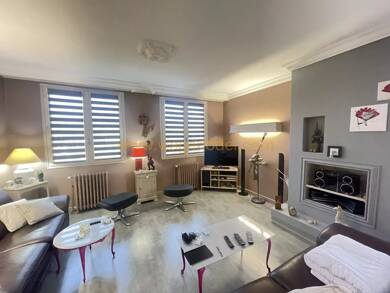 Maison en viager occupé Bouquet 35 000 € 3 pièces 2 chambres 76,5 m² 875 m² de terrain Saint-Chamond 42400