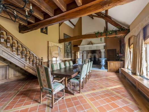 Maison à vendre 1 450 000 € 21 pièces 1 450 m² 82 890 m² de terrain Béligny-La Sablonnière-La Grange Rouge-Le Peloux-Les Fourches Villefranche-sur-Saône 69400