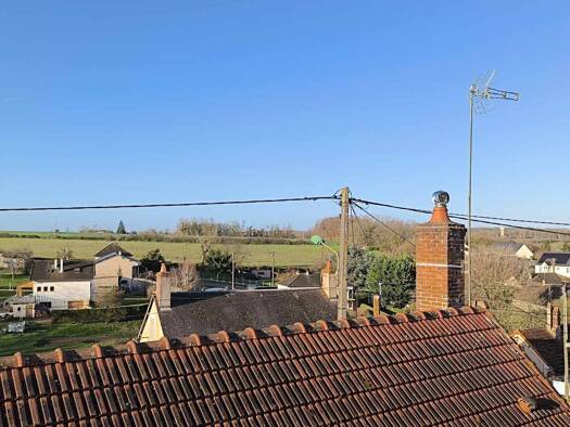 Maison à vendre 130 000 € 5 pièces 3 chambres 81,6 m² 412 m² de terrain Jouet-sur-l'Aubois 18320