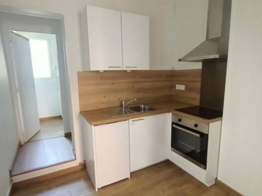 Appartement à louer 550 € 2 pièces 1 chambre 33 m² RDC Sud Condé-sur-l'Escaut 59163