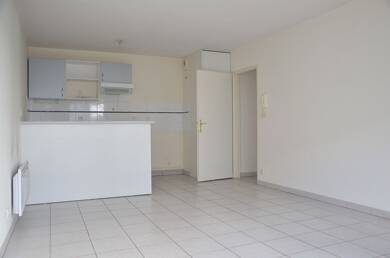 Appartement à vendre 113 000 € 3 pièces 2 chambres 54 m² 3 étages Saint Eloi-Touffenet-Breuil-Mingot Poitiers 86000