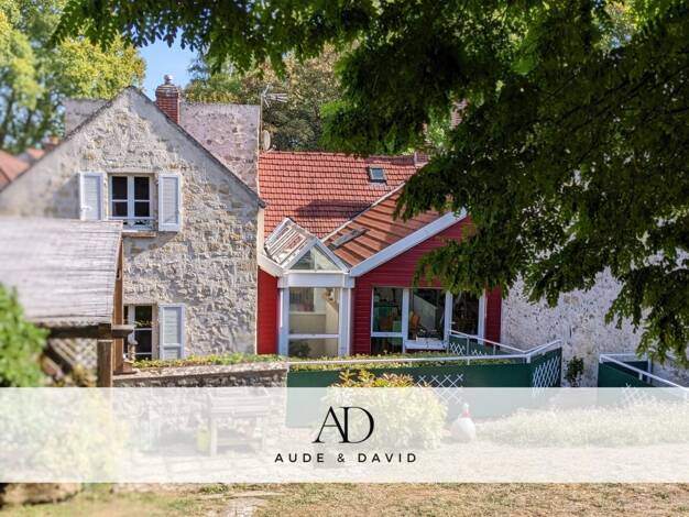 Maison de ville à vendre 698 000 € 10 pièces 5 chambres 229 m² 658 m² de terrain Le Village Vauréal 95490