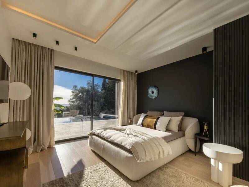 Maison à louer, 220m², LE CANNET