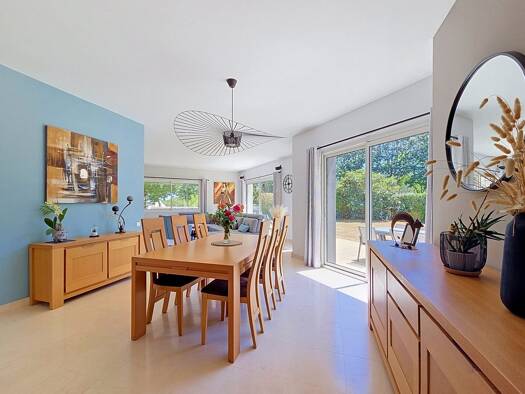 Villa à vendre 774 000 € 9 pièces 6 chambres 255 m² 1 459 m² de terrain Carquefou Est-Hors Agglo Carquefou 44470
