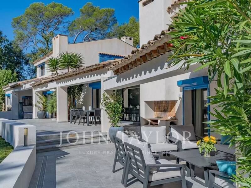 Maison à vendre, 544m², VALBONNE