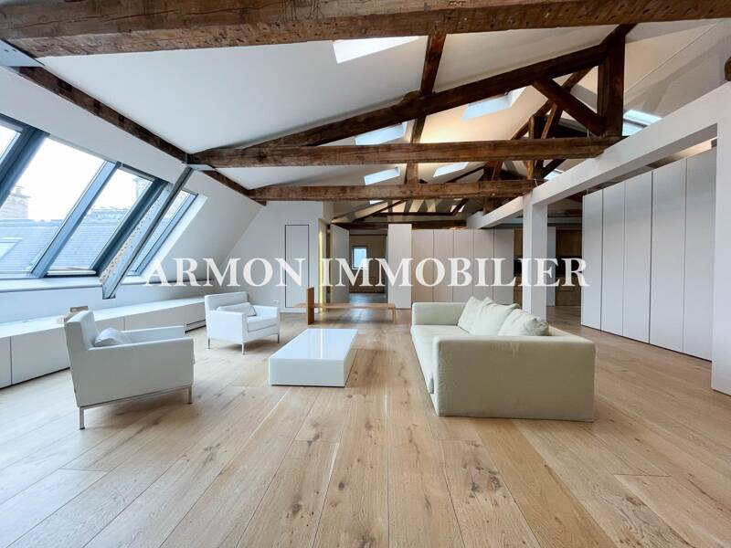 Maison à louer, 156m², PARIS 8E