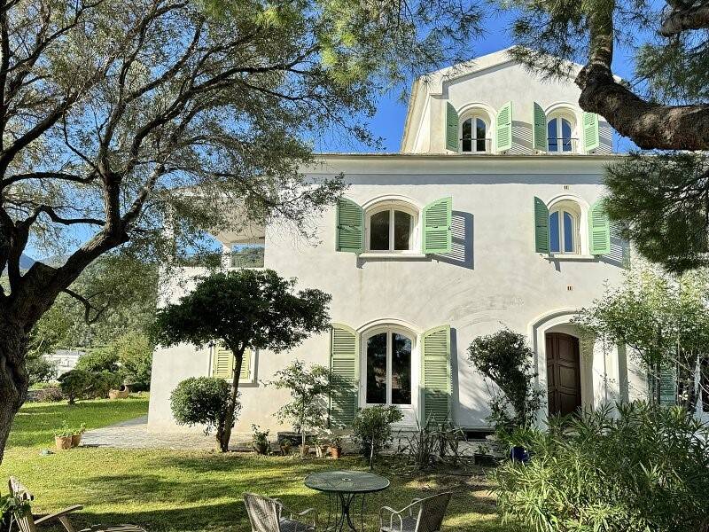 Maison à vendre, 280m², SANTA MARIA DI LOTA