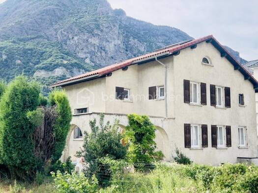 Immeuble à vendre 484 000 € 146 m² Bastille-L'Epine Saint-Jean-de-Maurienne 73300
