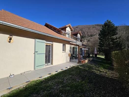 Maison à vendre - Neuf 348 150 € 4 pièces 3 chambres 123,3 m² 1 592 m² de terrain Valserres 05130