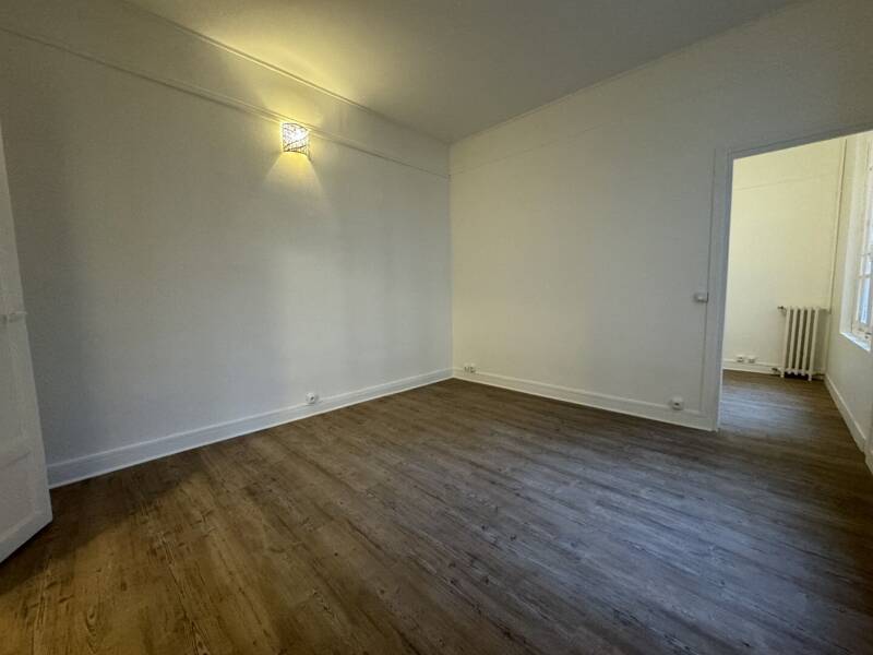 Maison à louer, 36m², PARIS 18E